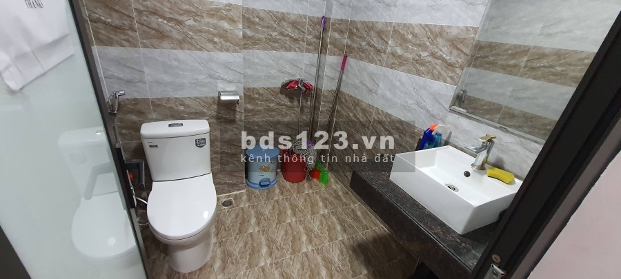 Chính chủ cho thuê làm văn phòng dài hạn (04 phòng có điều hòa, 2 wc)