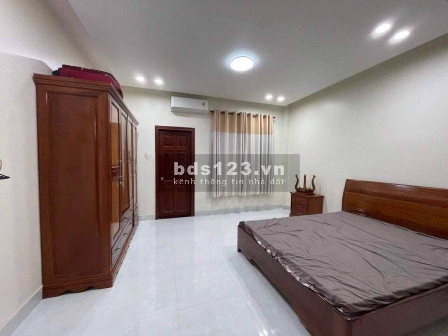 Bán nhà nguyên căn trung tâm Quận 3, giá rẻ diện tích 66m2, giá bán chỉ 4.5 tỷ, khu dân cư