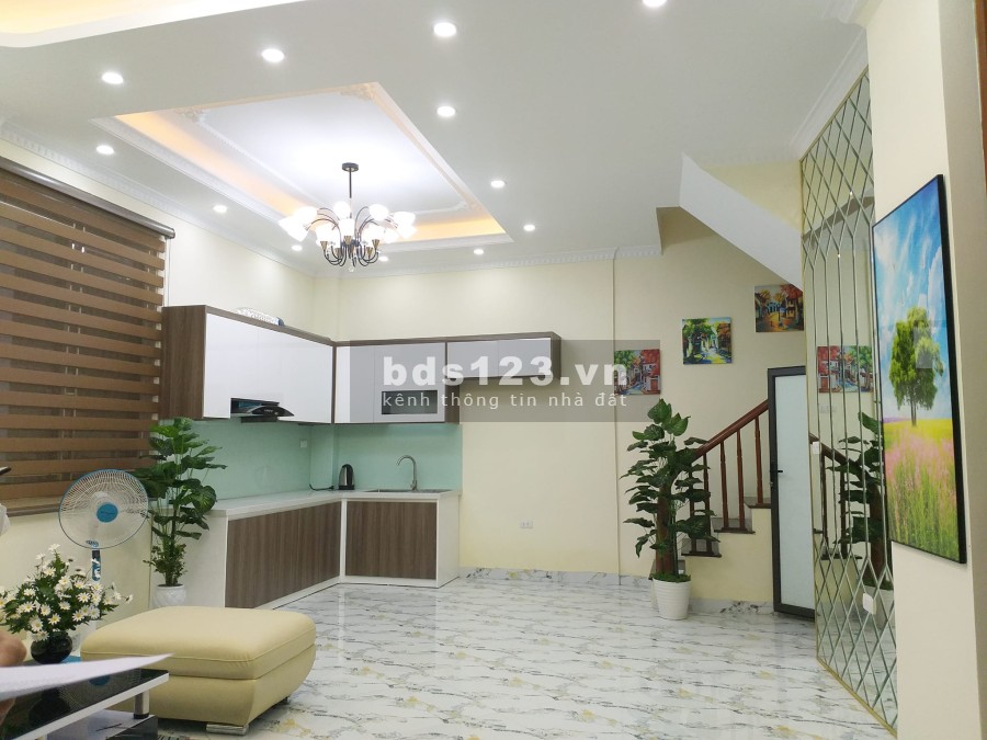 Nhà đẹp nhất quận Hoàng Mai, Nguyễn An Ninh 41m2 x 5 tầng mặt tiền 5.8m cực đẹp, chỉ 5,5 tỷ