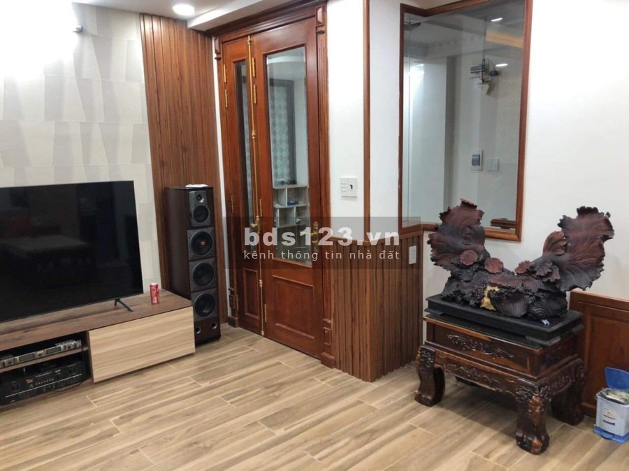 Hẻm xe hơi gần 70m2, giá bán 6.6 tỷ, trục trương Công Định, pháp lý chính chủ, khu dân trí cao