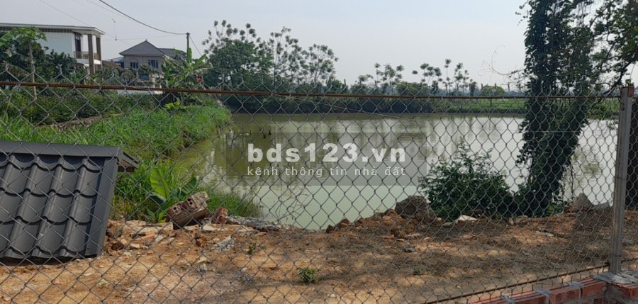 Cần bán diện tích 610m2, Phú Cát Quốc Oai, Hà Nội, liên hệ 0981039727 tiện đầu tư sinh lời