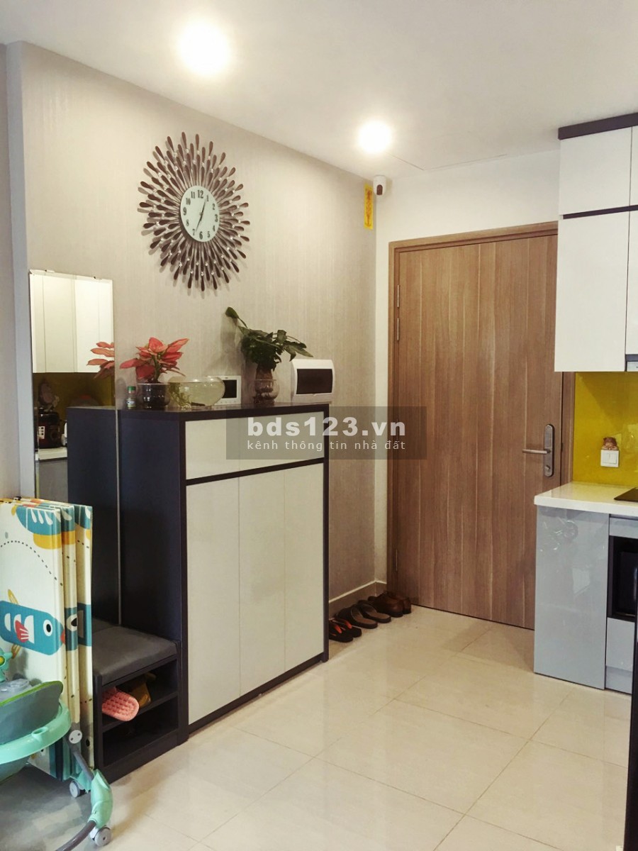 Cần bán gấp căn hộ 2 pn, 1 nvs đầy đủ nội thất, giá siêu tốt, có thương lượng chính chủ