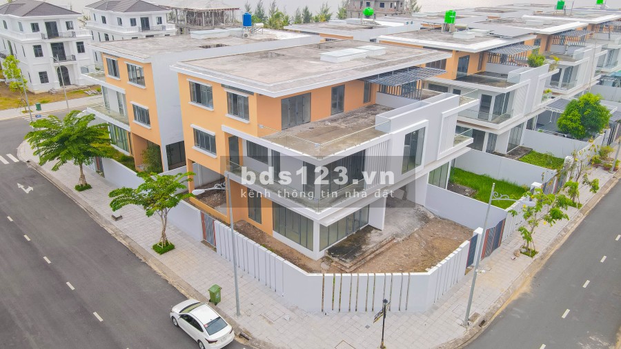 Bán gấp biệt thự view biển, hướng sân tập golf tại đảo Phú Gia, sổ hồng sở hữu lâu dài