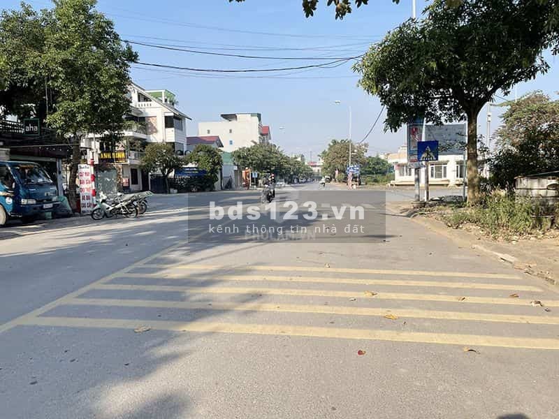 Cần tiền chạy việc bán 140m2 đất dự án KĐT 31ha Trâu Quỳ. Mặt phố Nguyễn Khiêm Ích