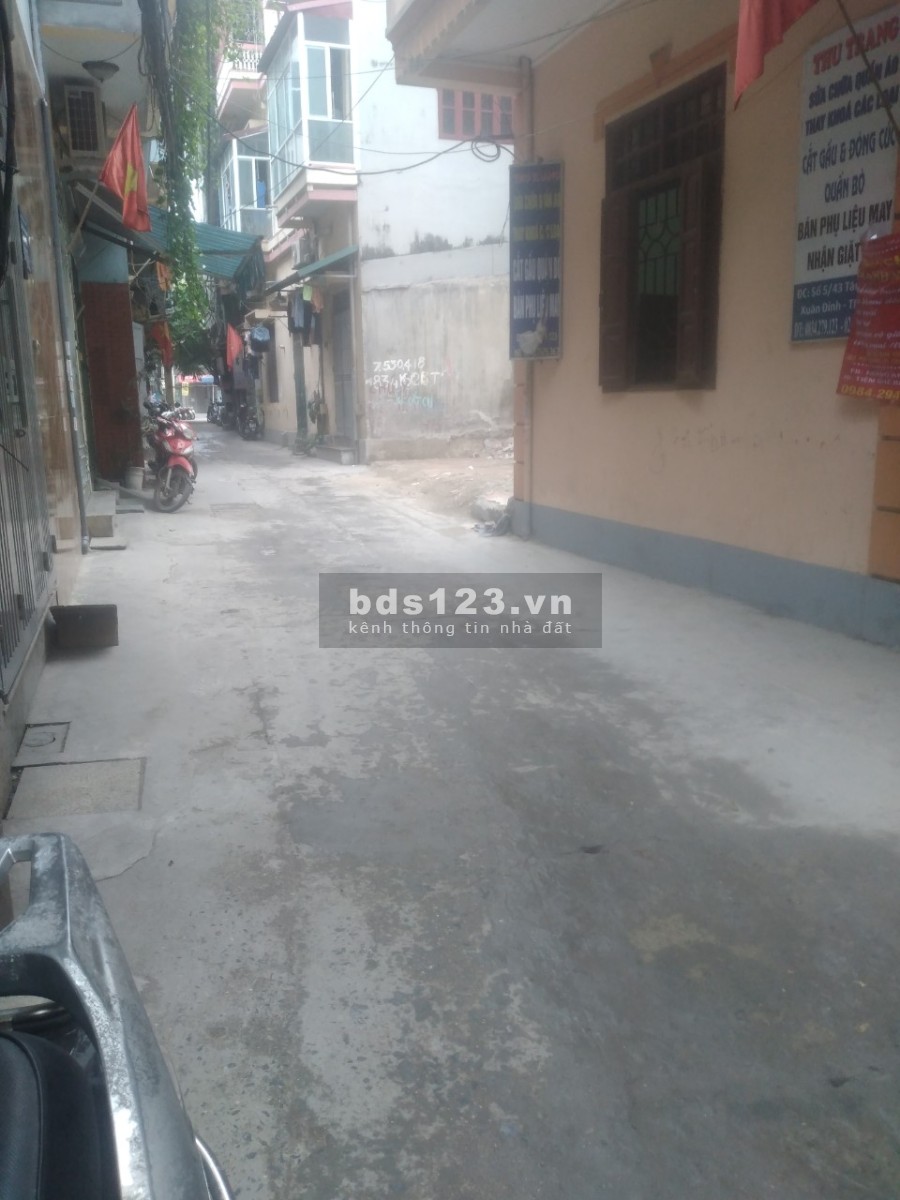 Tân Xuân, Đông Ngạc,Bắc Từ Liêm,43m giá đẹp 3.05 tỷ ô tô tránh ba gác 10m, mua đất tặng nhà