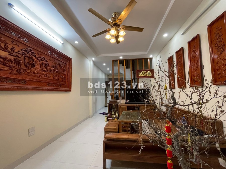 Chính chủ bán nhà Xuân Phương, diện tích 33m2, 4 tầng bê tông, ô tô đỗ cửa giá chỉ 3.7 tỷ