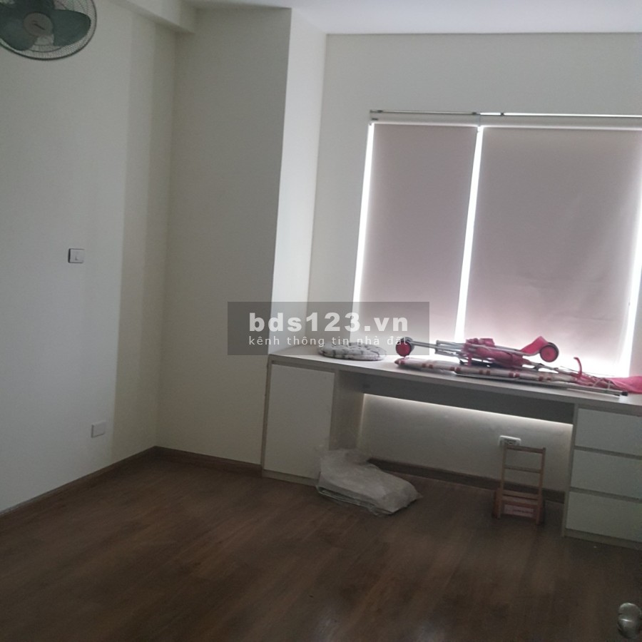 Căn hộ 4PN, 3WC - 156m2, căn góc, 2 ban công, nội thất cao cấp giá chỉ 4,250 tỷ. LH: 0985846970