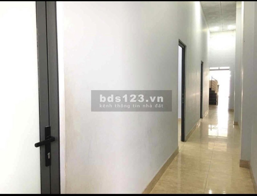 Cho thuê 2 căn đôi mặt tiền xã Xuân Thới Đông Hóc Môn, liên hệ 0939356997
