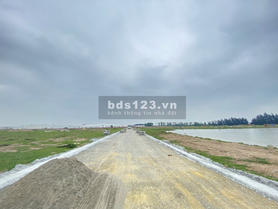  Liền kề khu B em bán 2 lô liền nhau giá đầu tư chỉ nhỉnh 14.xtr/m( x nhỏ ạ)