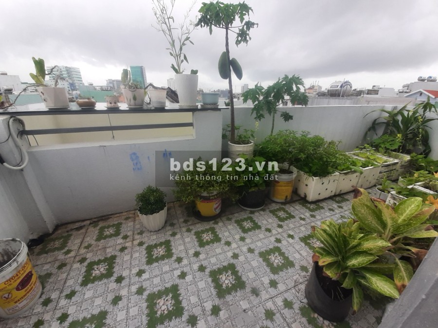 Định cư nơi mới cần bán nhà 3 tầng giá 4.3 tỷ, lh 0972649632 thiết kế gọn gàng