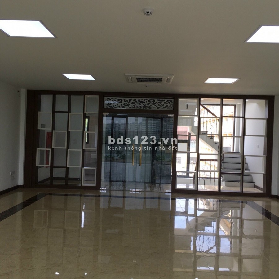 Bán toàn nhà mới xây 9 tầng 100m2 MP Khuất Duy Tiến KD VP giá 55 tỷ. LH 0912442669