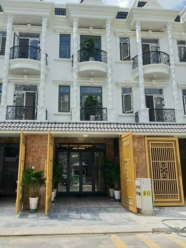 Thanh toán trước 1.39 tỷ nhận nhà ở ngay, nhà phố cạnh Tp. Thủ Đức, lh 0976771905