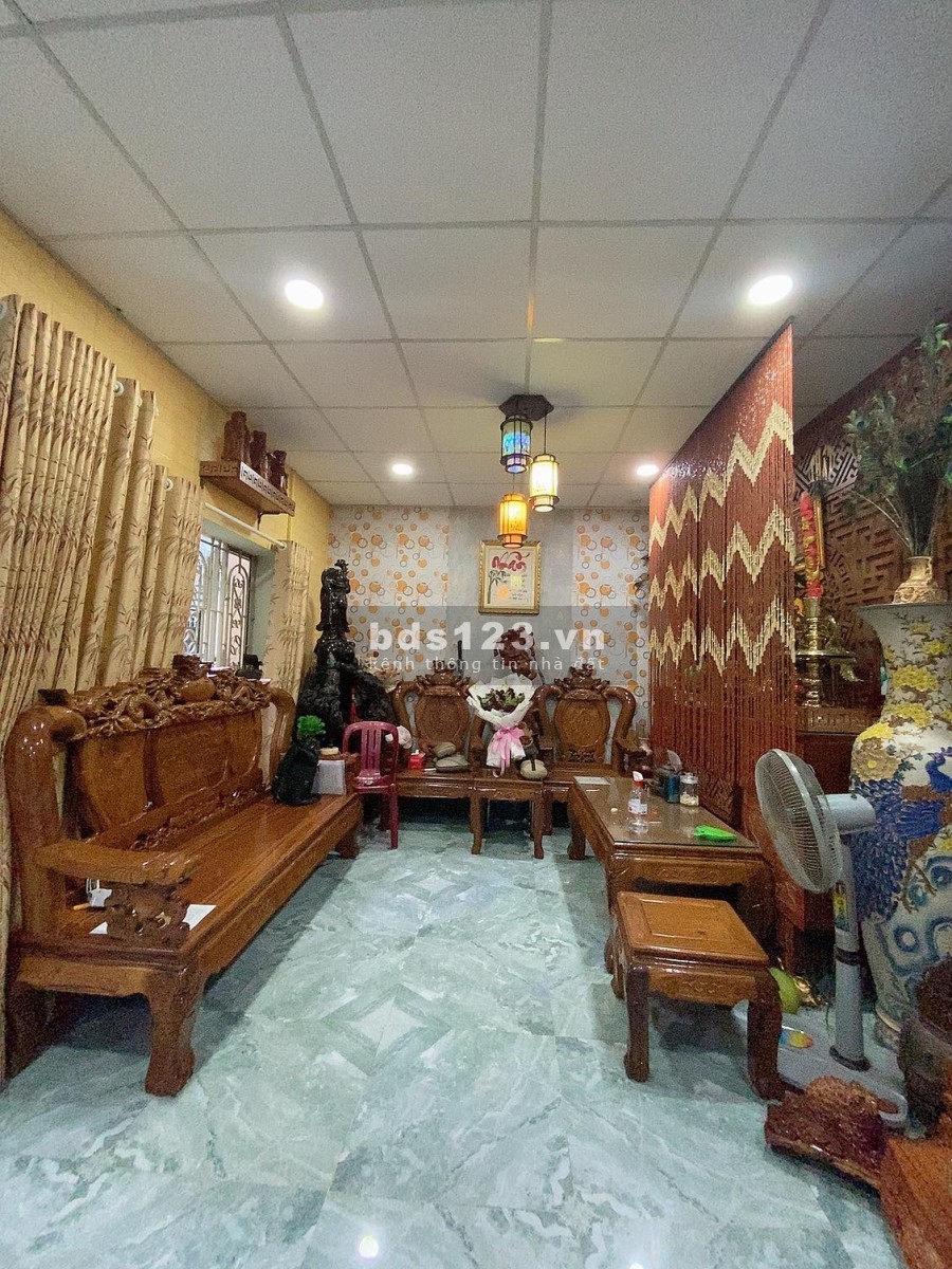 Xe hơi vào nhà, Tô Ngọc Vân, Linh Tây, Thủ Đức, diện tích sử dụng 60m2, giá chỉ 6.3 tỷ.