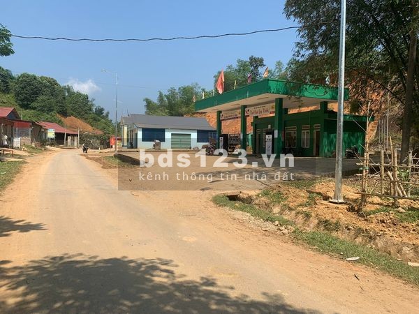 Em cần ra đi nhanh 5 lô đất liền kề huyện Lang Chánh, giá yêu thương, lh 0983.385.986