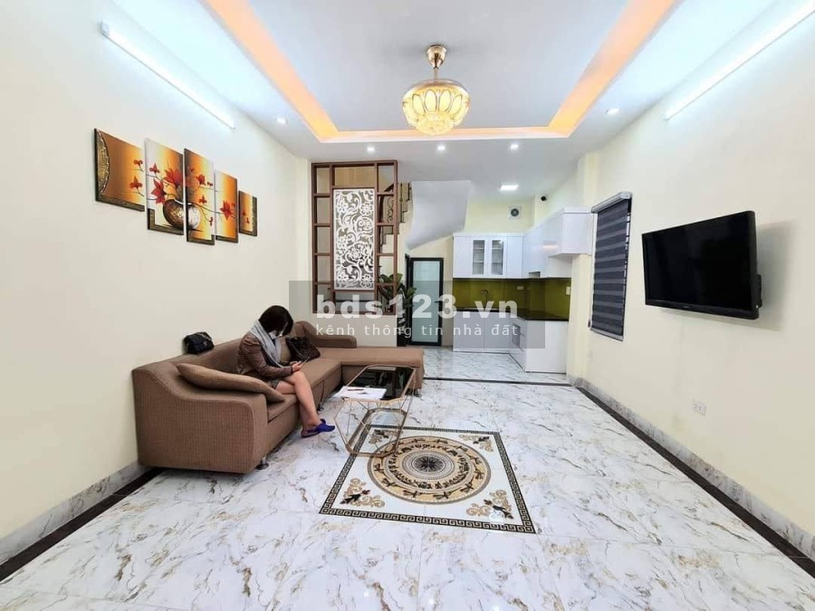 Bán nhà Vĩnh Hưng Lô Góc 3 Mặt Nhà đẹp lung linh . Gần Phố DT 36m2, 6 tầng, MT 4m, giá nhỉnh 3 tỷ