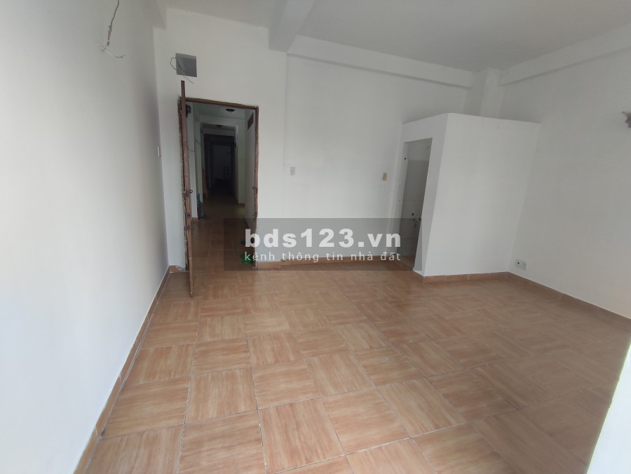 Cho thuê phòng trọ mặt tiền đường Quốc Lộ 13 phường 26 Quận Bình Thạnh