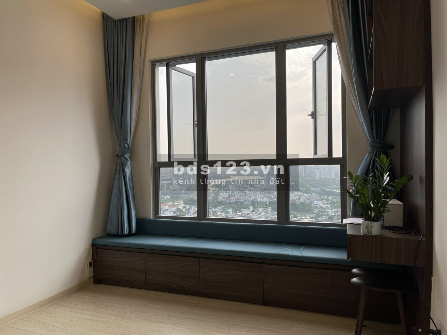 Chính chủ gửi cần bán căn hộ Palm Heights giá tốt đầu tư, bàn giao đầy đủ giấy tờ pháp lý