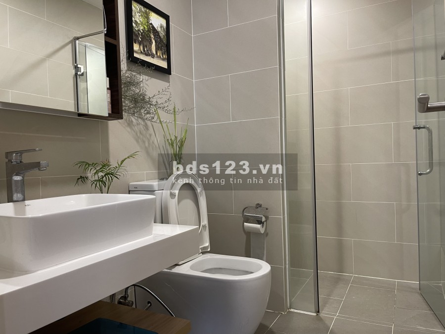 Chính chủ gửi cần bán căn hộ Palm Heights giá tốt đầu tư, bàn giao đầy đủ giấy tờ pháp lý