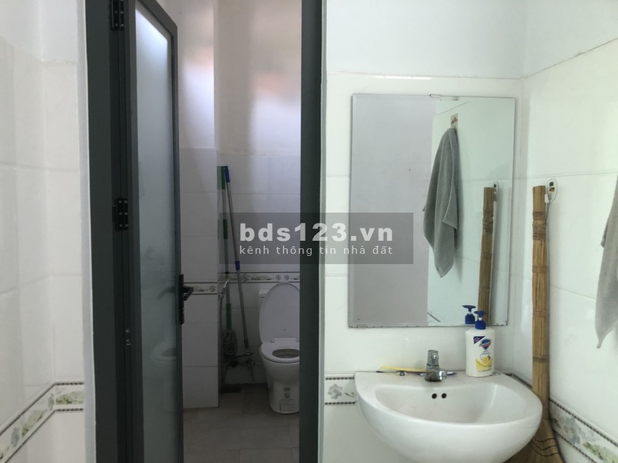 Cần bán gấp nhà , Khu Nam Việt Á, 3 tầng, diện tích sử dụng 100m2, đường 7.5m