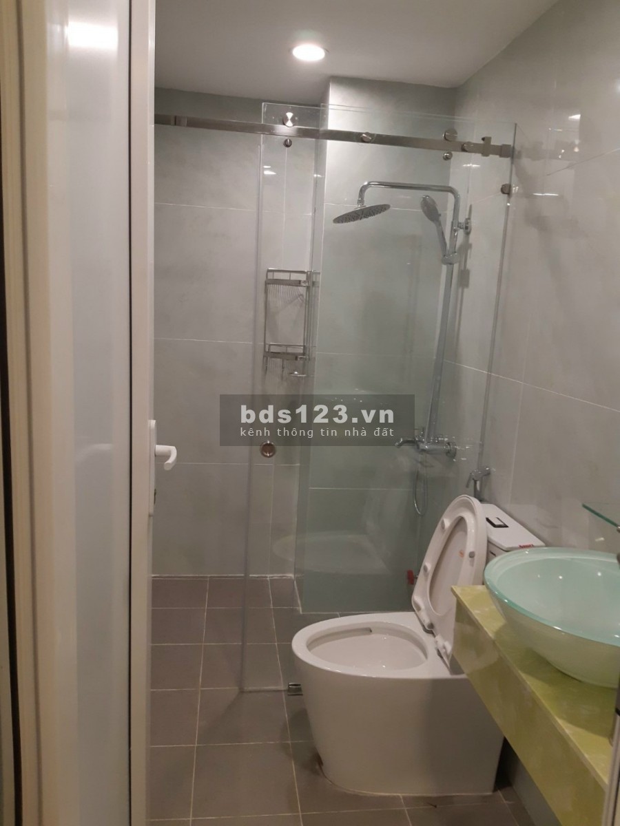 Bân nhà 5 lầu, hẻm xe hơi thu nhập 35tr/th đường D1, F.25, Quận Bình Thạnh, Hồ Chí Minh
