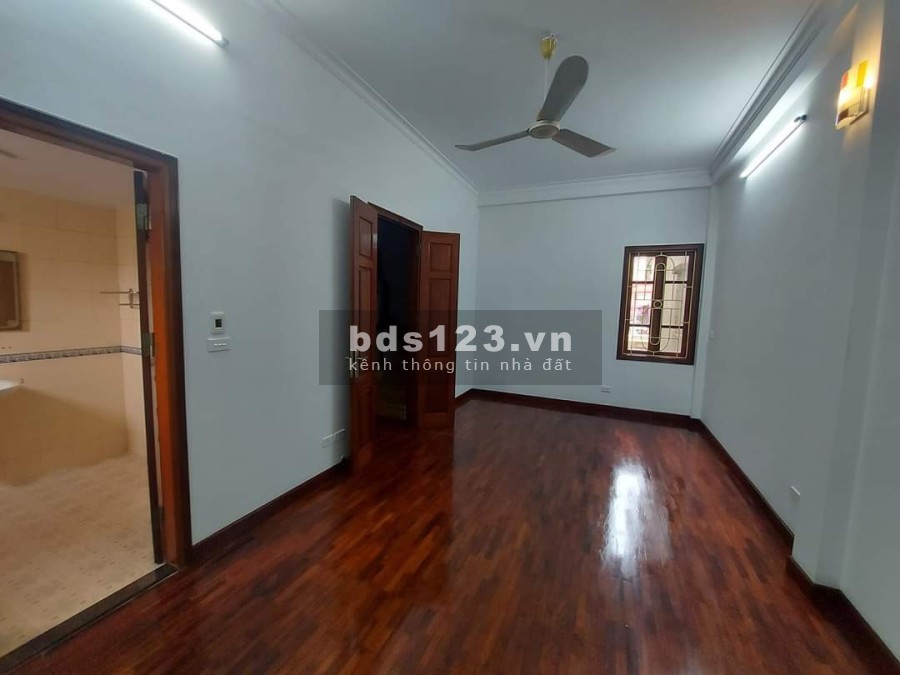 Bán nhà 5 tầng mặt ngõ ô tô tránh Phố Cù Chính Lan 48m2 giá 5,95 tỷ. LH 0912442669