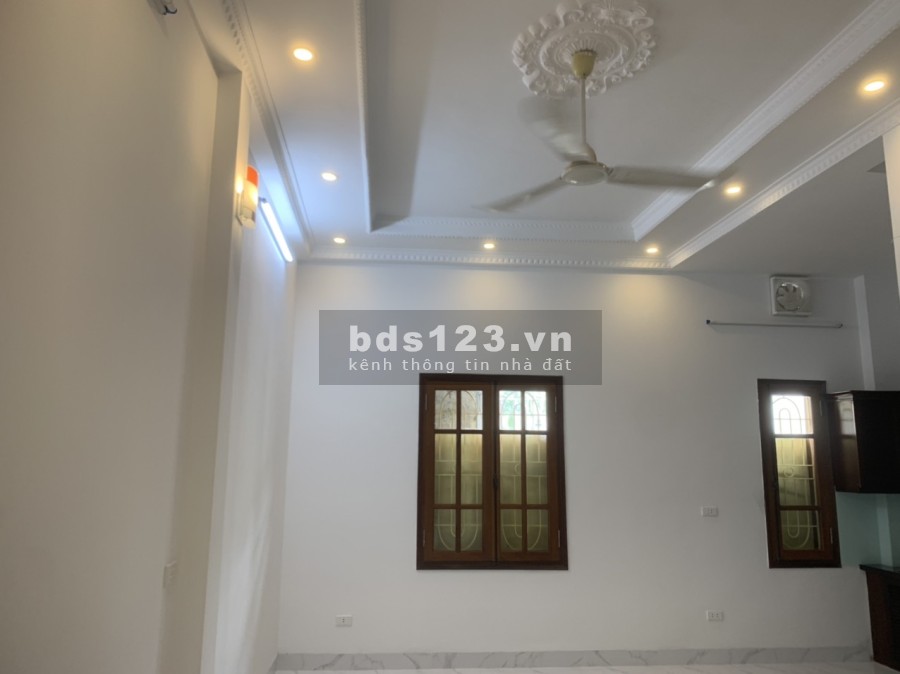 Bán nhà 5 tầng mặt ngõ ô tô tránh Phố Cù Chính Lan 48m2 giá 5,95 tỷ. LH 0912442669