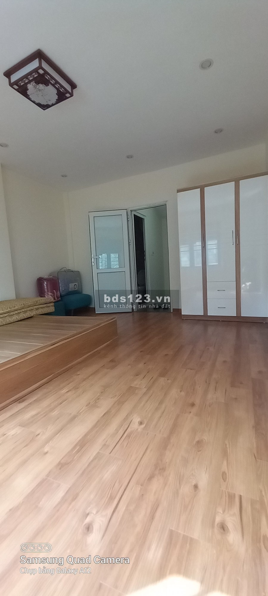 Bán nhà 15m ra phố ô tô đỗ sát nhà dt 36m2, 4 tầng mặt tiền…