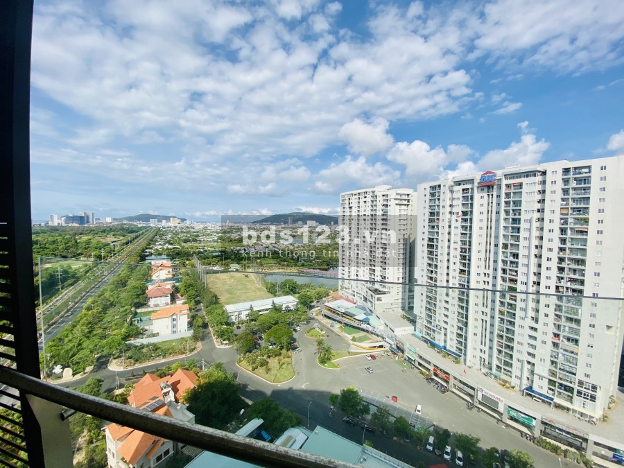 Bán ngay căn hộ 2PN -2WC ,full nội thất giá 2.69 tỷ, tầng cao view thoáng