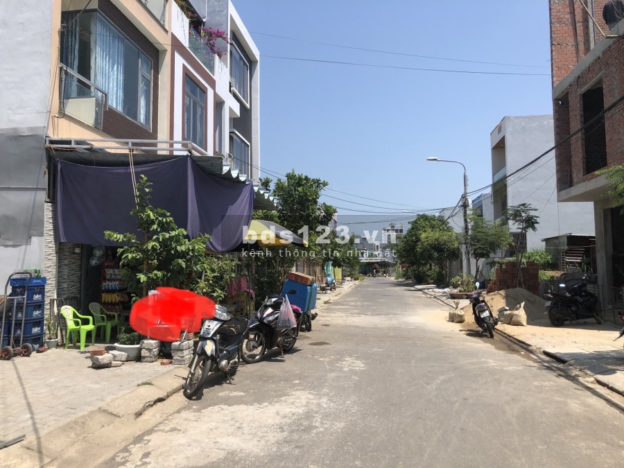 Cần bán gấp nhà Khu Nam Việt Á, Ngũ Hành Sơn, 3 tầng, diện tích 100m2, đường 10.5m