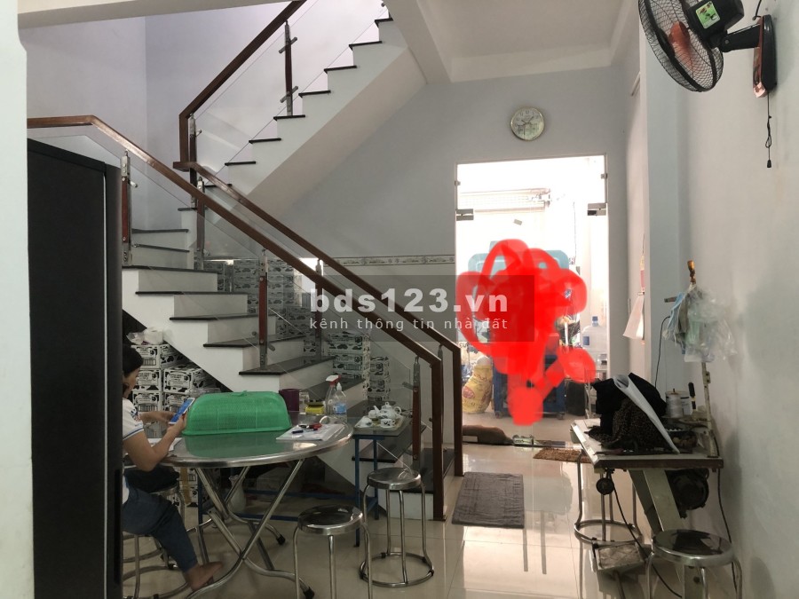 Cần bán gấp nhà Khu Nam Việt Á, Ngũ Hành Sơn, 3 tầng, diện tích 100m2, đường 10.5m