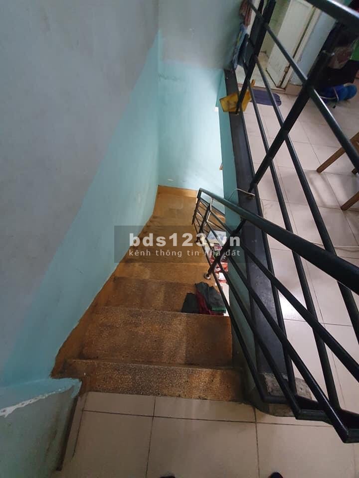 Bán gấp nhà nguyên căn Thạnh Xuân Quận 12, diện tích 60m2, giá nhỉnh hơn 3 tỷ, lh 0933966647