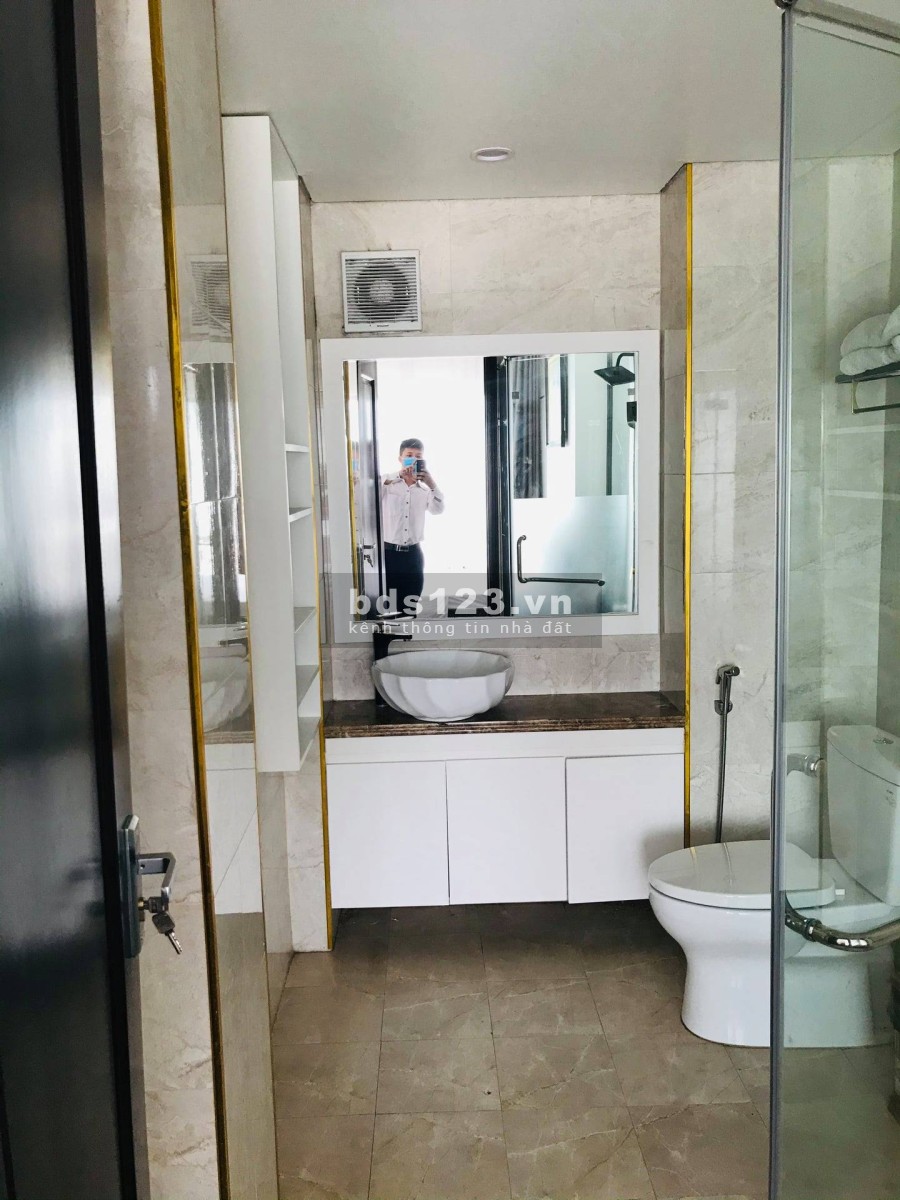 Chung Cư Mini Mặt Ngõ Cầu Giấy 62m2 - ô Tô Đỗ Cửa, Kinh Doanh - Với 4 Tầng Có 9 Phòng Khép Kín.