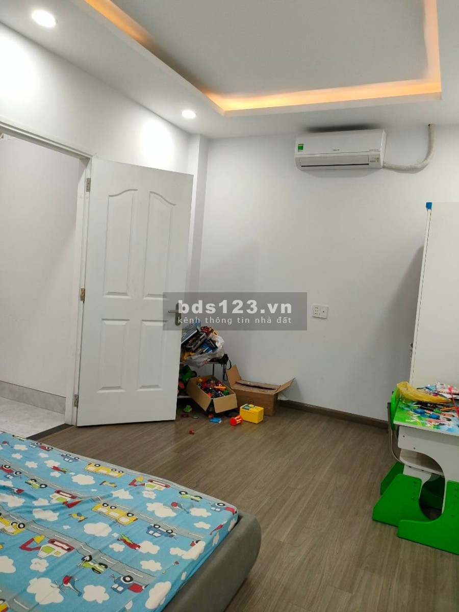 Bán gấp nhà nguyên căn Thạnh Xuân Quận 12, diện tích 60m2, giá nhỉnh hơn 3 tỷ, lh 0933966647