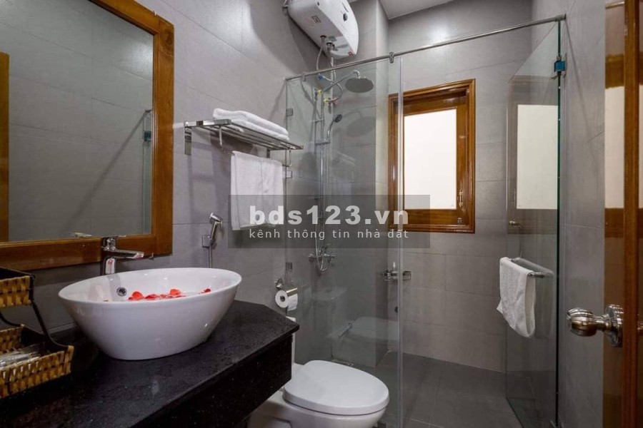 Siêu hót nhà khu Sơn Trà Nguyễn Văn Thoại liên hệ 0777444239, giá 10.5 tỷ, sổ sẵn