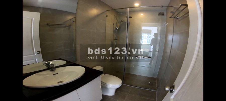 Chính chủ bán căn hộ 2PN diện tích sử dụng 72m2 Sunrise Riverside