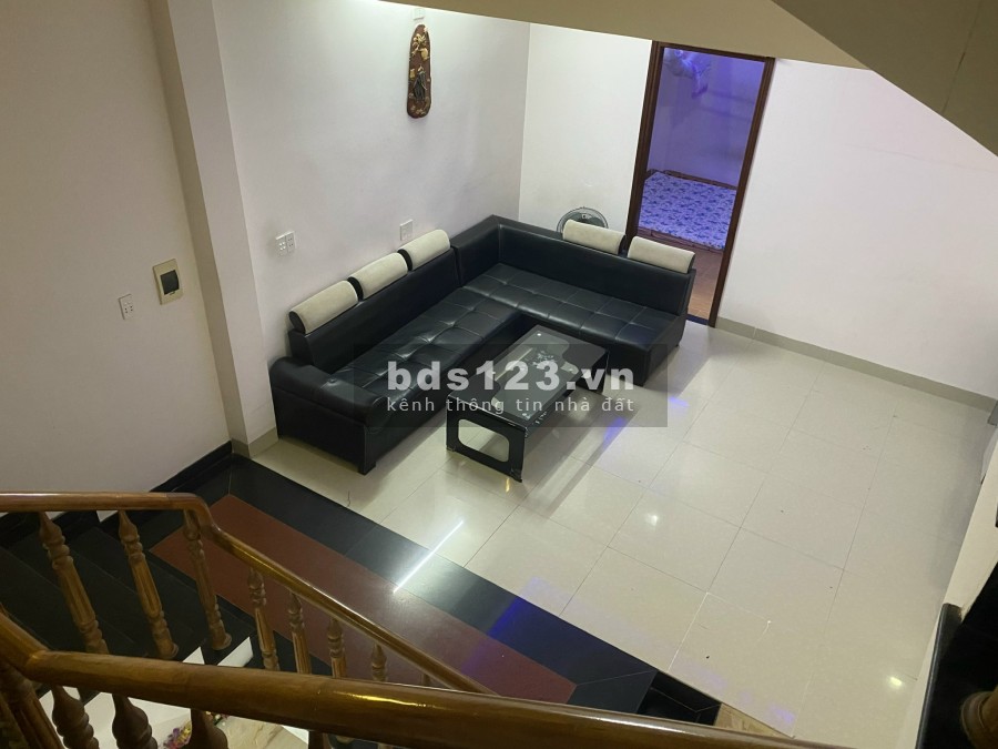 Cần bán gấp nhà khu Nam Việt Á, 3 tầng, diện tích sử dụng 90m2, đường 5.5m