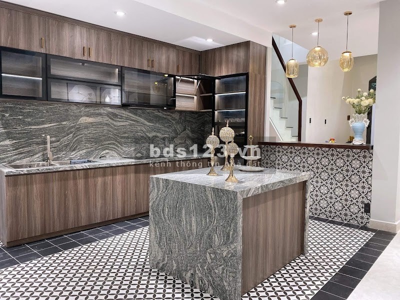 Nhà ngang khủng 5.2 nở hậu 6.7m, dài 17m, nhà thiết kế sang trọng, hiện đại, dọn vào ở ngay