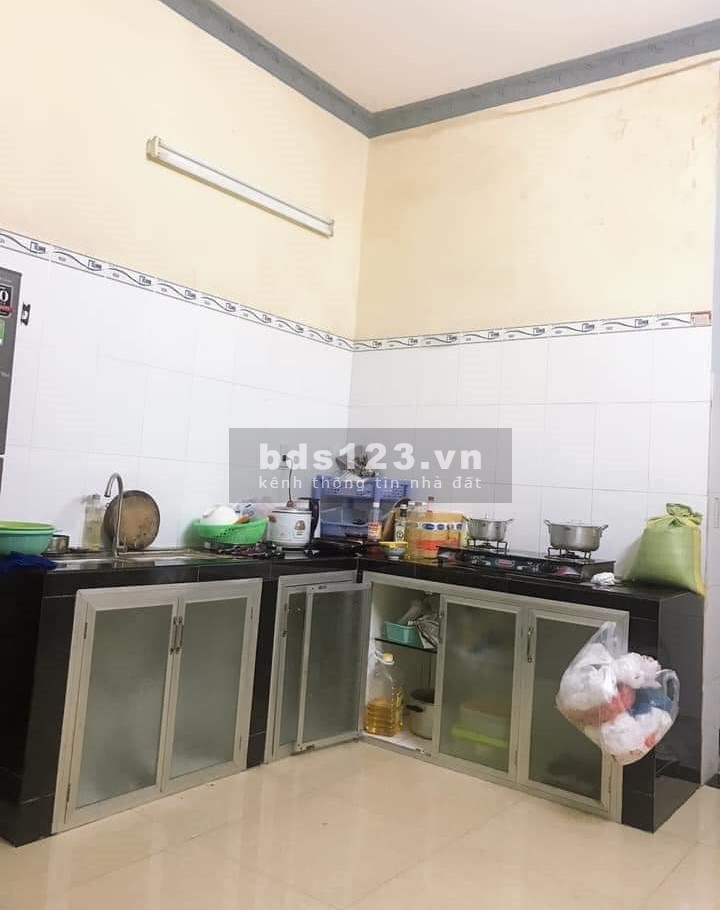 Nhà ở ngay, hẻm xe hơi rộng. Cống Lở, P.15, Quận Tân Bình giá bán chỉ 5,7 tỷ