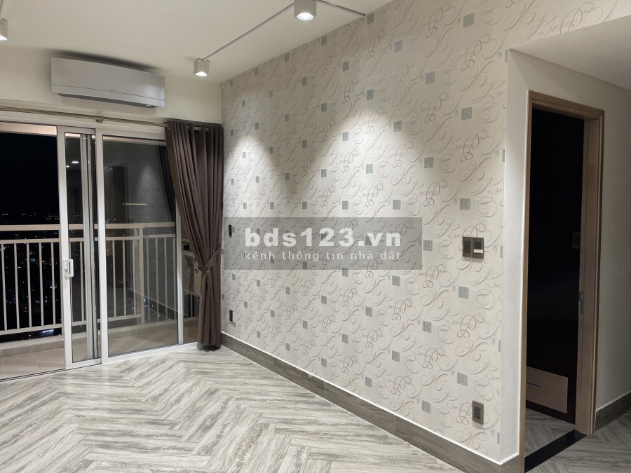 Chính Chủ cần bán căn hộ Lucky Palace, phòng Lp2 -3006, 85m, 2 PN, 2 WC 0902680268 Cảnh