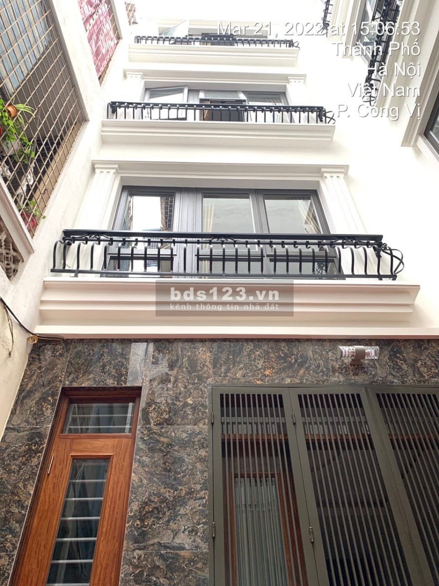 Bán nhà 5 tầng mới xây ngõ 10 Kim Mã Thượng 43m2 giá 6,5 tỷ. LH 0912442669