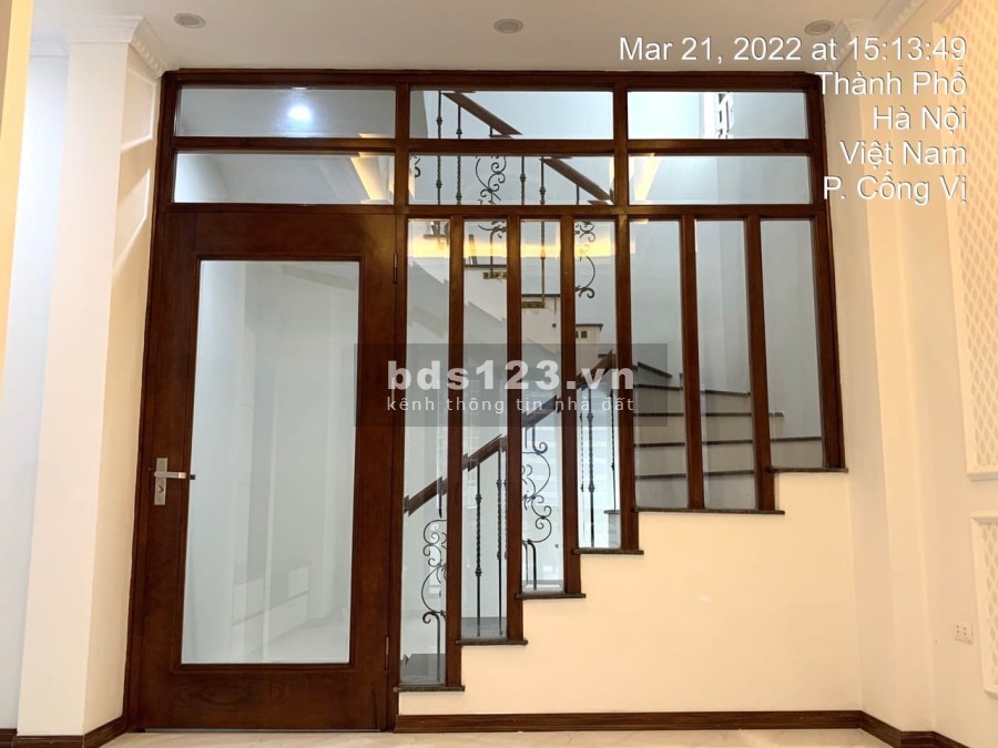 Bán nhà 5 tầng mới xây ngõ 10 Kim Mã Thượng 43m2 giá 6,5 tỷ. LH 0912442669