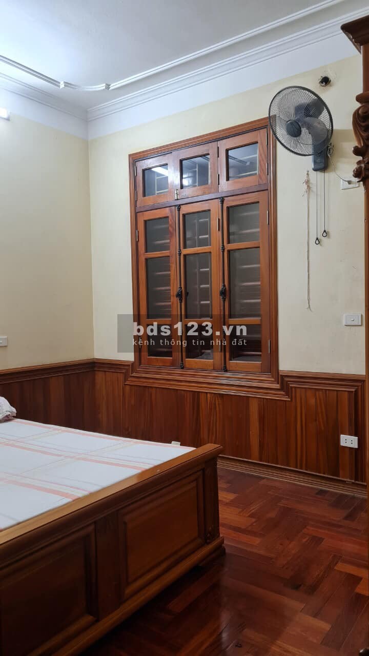 Bán nhà PL ô tô tránh phố Nguyễn Hữu Thọ 46m2 x 4 tầng giá 9,5 tỷ. LH 0912442669