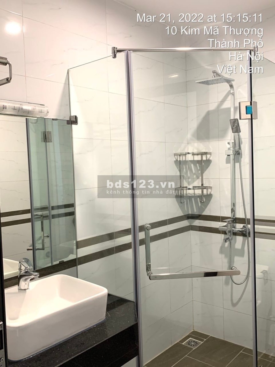 Bán nhà 5 tầng mới xây ngõ 10 Kim Mã Thượng 43m2 giá 6,5 tỷ. LH 0912442669