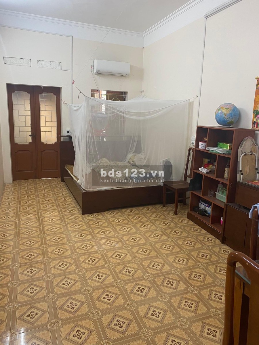 Chính chủ nhờ bán căn nhà tại phố Bế Văn Đàn, Hà Đông, diện tích 57m2, Giá 5 tỷ