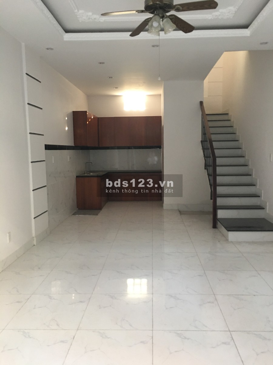 BÁN NHÀ NGUYỄN VĂN BỨA XUÂN THỚI THƯỢNG HÔCMON