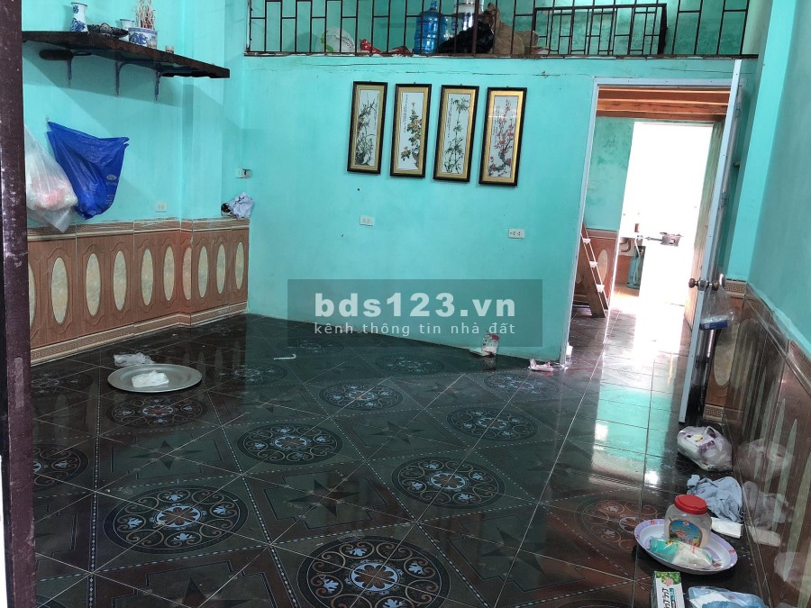 Cho thuê nhà ở hộ gia đình nhà ở khép kín có sân để xe thoải mái, liên hệ 0866836336