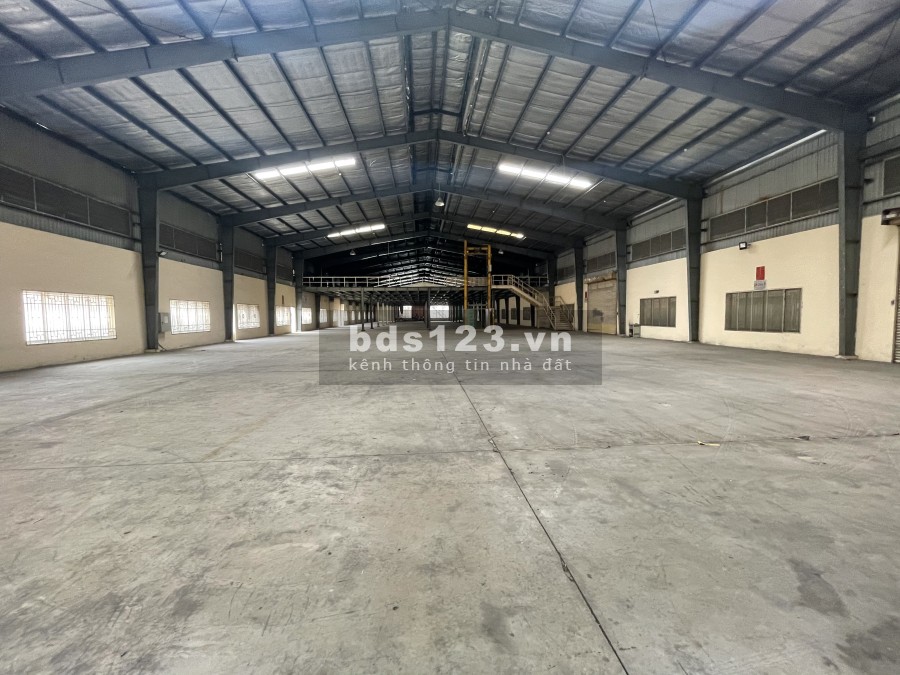 Cho thuê kho xưởng 3.100m2 trong khu công nghiệp Cát Lái, Quận 2 lh 0866836336