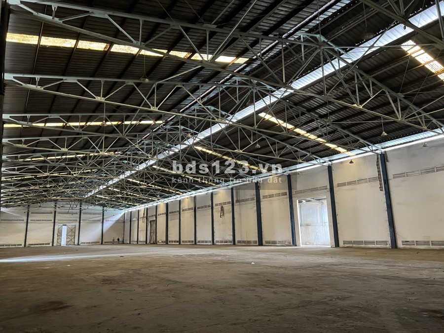 Cho thuê 15.300m2 kho xưởng khu công nghiệp Linh Trung, Quốc Lộ 1A khu dân cư