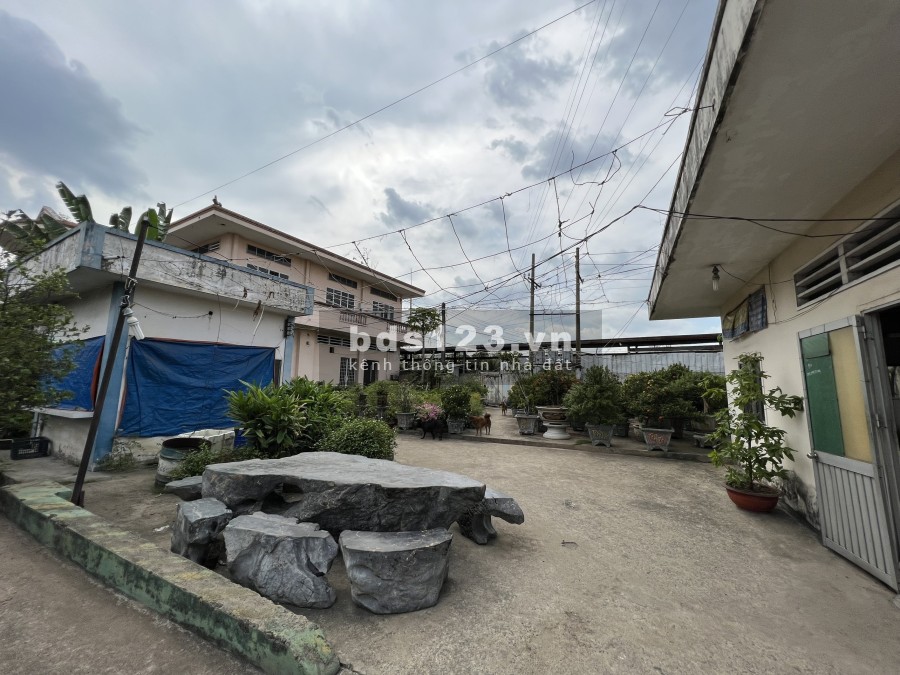 Cho thuê 15.300m2 kho xưởng khu công nghiệp Linh Trung, Quốc Lộ 1A khu dân cư