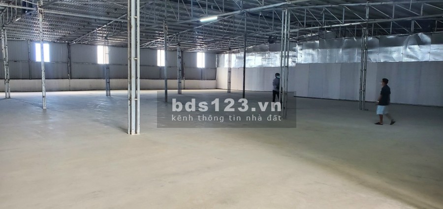 Cho thuê kho xưởng diện tích 1.200m2 đường Liên Phường, Phú Hữu, Quận 9.